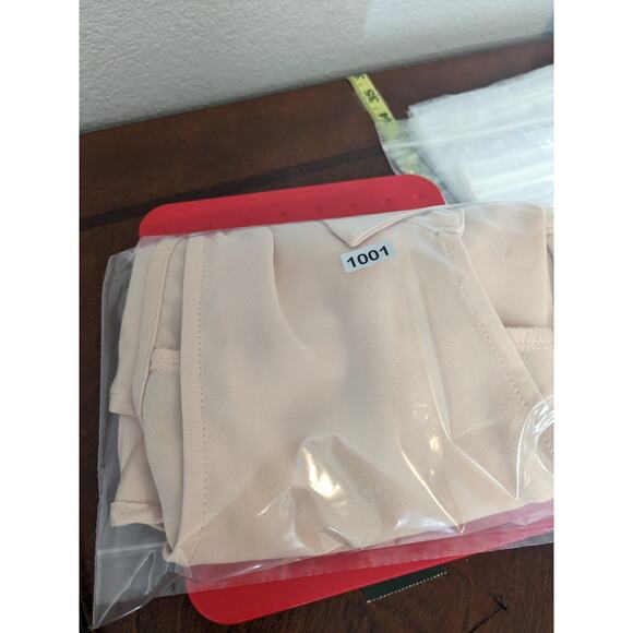 Forever 21 Button Front Blouse Small Peach Sleeveless Collared Hi Low VNeck Work - Picture 7 of 8